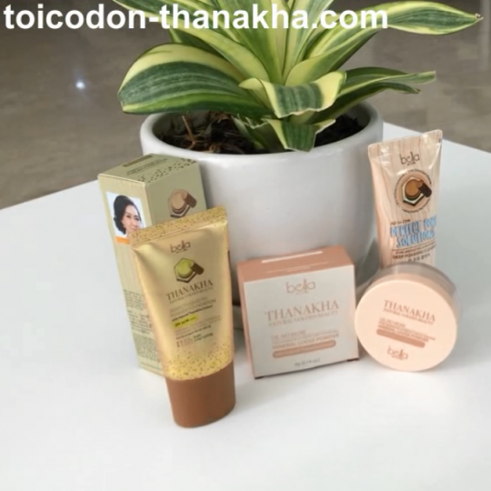 Kem nền Thanakha và phấn bột Thanakha